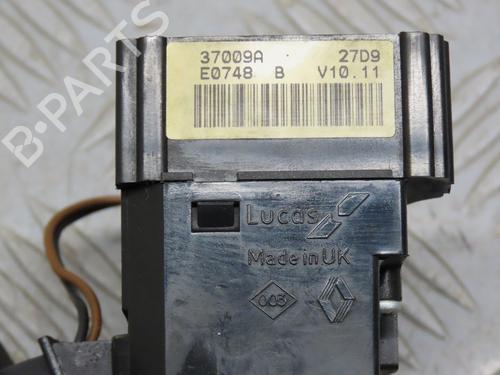 Used Headlight switch RENAULT CLIO II (BB_, CB_) 1.2 (BB0A, BB0F, BB10, BB1K, BB28, BB2D, BB2H, CB0A,... (58 hp) 23561134