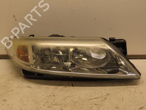 Used Right headlight RENAULT LAGUNA II (BG0/1_) 2.2 dCi (BG0F) (150 hp) 29136765