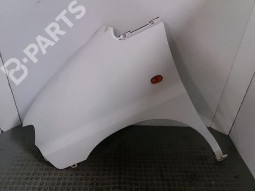Used Left front fenders HYUNDAI H-1 Van (A1) 2.5 TD (101 hp) 9386625