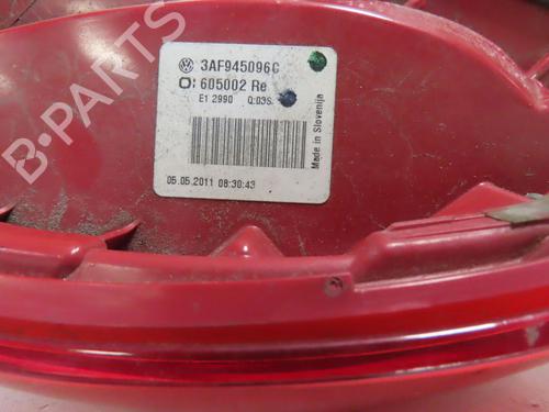 Used Right taillight Right taillight VW PASSAT B7 Variant (365) 1.6 TDI (105 hp) 33058781 33058781