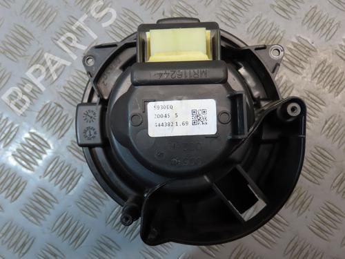 Heater blower motor RENAULT CLIO V (B7_) 1.0 TCe 100 (B7MT) | BP27488132M62 