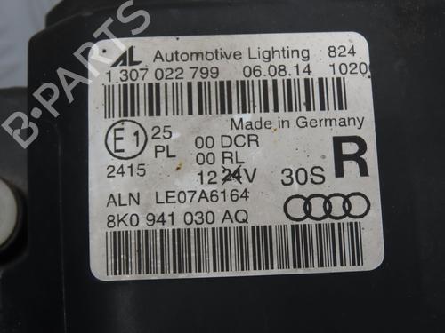 Højre forlygte AUDI A4 B8 (8K2) 2.0 TDI (143 hp) 30825049
