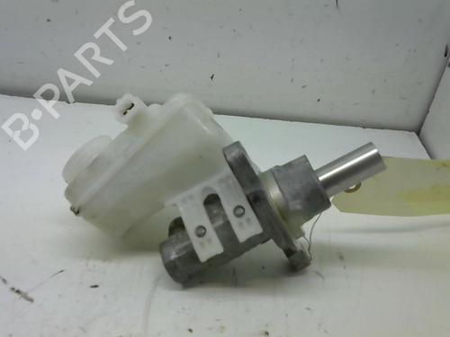 Used Brake master cylinder PEUGEOT 107 (PM_, PN_) 1.0 (68 hp) 9380365