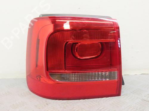 Left taillight VW TOURAN (1T3) 1.6 TDI (105 hp) 18076770