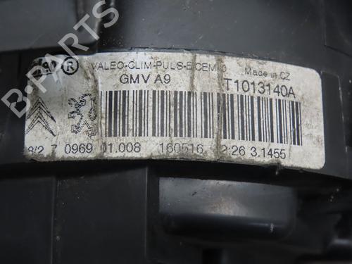 heater-blower-motor-peugeot-208-i-ca_-cc_-16-hdi-bluehdi-75-1608182080-2012-2013-2014-2015-2016-2017-2018-2019-2020-13704033 main image