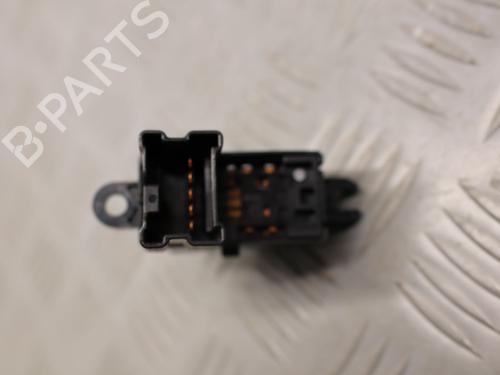 Used Right rear window switch Right rear window switch NISSAN LEAF (ZE1) Electric (150 hp) 33893997 33893997