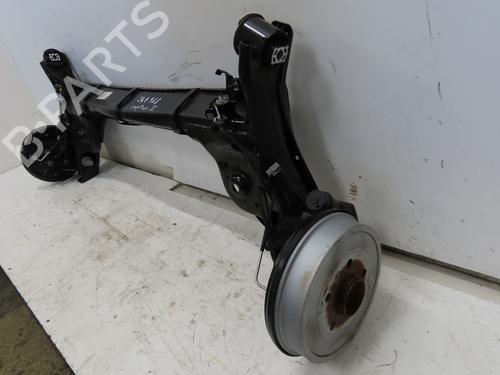Used Rear axle RENAULT CAPTUR II (HF_) TCe 140 (HFN0) (140 hp) 29016118