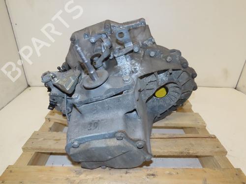 Gearkasse PEUGEOT PARTNER Tepee 1.6 BlueHDi 120 (120 hp) 31692395