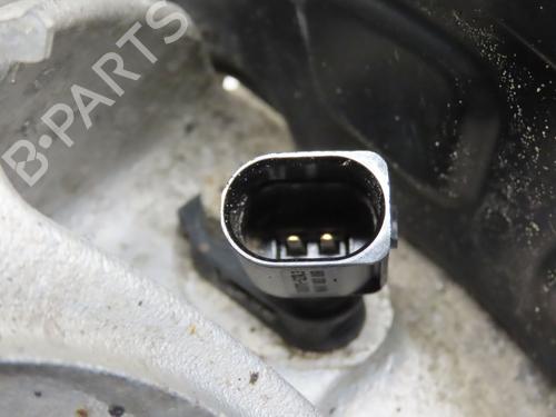 Used Right front steering knuckle VW GOLF VII (5G1, BQ1, BE1, BE2) 1.4 GTE Hybrid (204 hp) 29468819