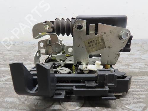 Used Front right lock DACIA SANDERO 1.2 16V (75 hp) 17781408
