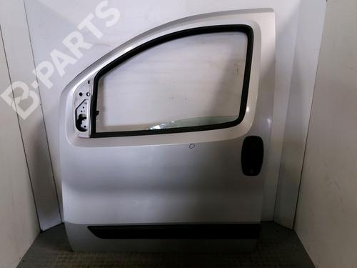 Used Left front door FIAT QUBO (225_) 1.3 D Multijet (225CXB1A, 225AXB1A, 225CXB11, 225AXB11,... (75 hp) 9388619