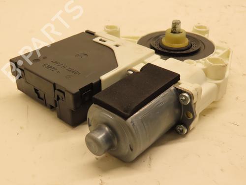 Right front window motor AUDI TT (8J3) 2.0 TFSI | BP28685399E20