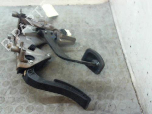 Used Pedal RENAULT CLIO IV (BH_) 1.5 dCi 90 (90 hp) 9379511