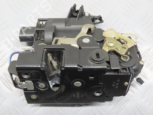 Used Rear right lock VW GOLF IV (1J1) 1.4 16V (75 hp) 17781692