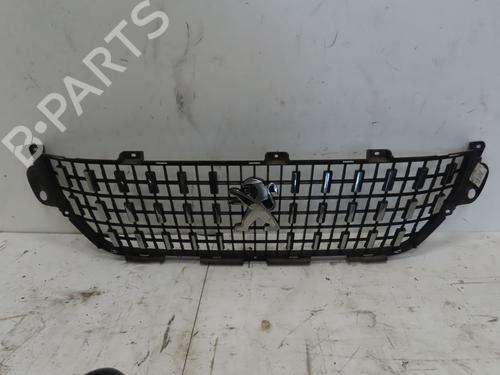 Grille PEUGEOT 2008 I (CU_) 1.5 BlueHDI 100 | BP30365894C40