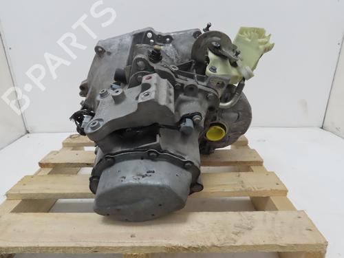 Used Gearbox PEUGEOT 208 I (CA_, CC_) 1.6 HDi / BlueHDi 75 (75 hp) 30486619