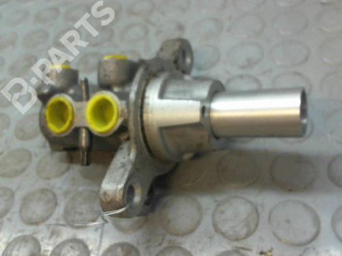 Used Brake master cylinder RENAULT LAGUNA III Grandtour (KT0/1) 2.0 dCi (KT01, KT08, KT09, KT0K, KT12, KT1D, KT1W) (150 hp) 9383804