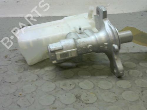 Used Brake master cylinder DACIA SANDERO II 1.5 dCi (90 hp) 9380308