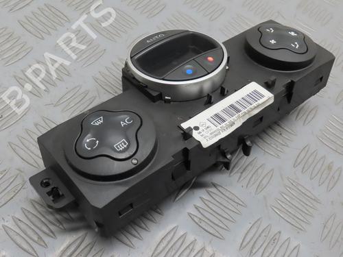 Used Climate control Climate control RENAULT CLIO III (BR0/1, CR0/1) 1.5 dCi (BR17, CR17) (86 hp) 17779485 17779485