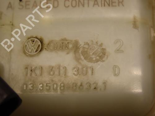 Used Brake master cylinder VW GOLF VI (5K1) 1.4 TSI (122 hp) 30556901