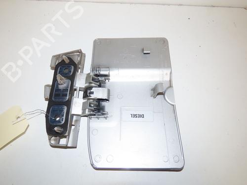 Used Fuel flap Fuel flap RENAULT TRAFIC II Van (FL) 2.0 dCi 115 (FL01, FL0U, FL00, FL0H, FL0M) (114 hp) 33835485 33835485