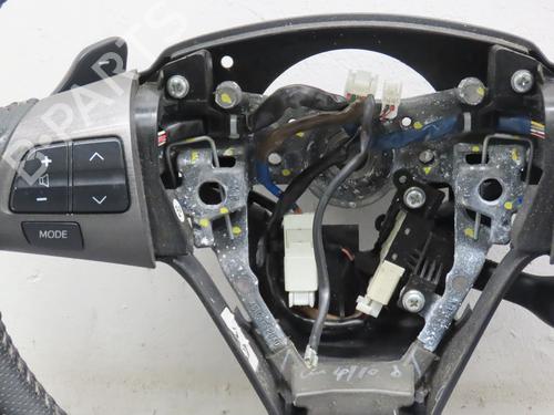 Used Steering wheel TOYOTA RAV 4 III (_A3_) 2.2 D 4WD (ALA30_, ALA30R) (150 hp) 17777669