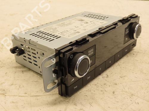 Used Radio RENAULT TRAFIC III Van (FG_) 2.0 dCi 110 (FGMW) (110 hp) 29216961