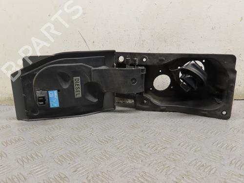 fuel-flap-renault-trafic-iii-van-fg_-2014-27351927 main image