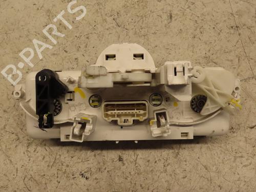 Used Climate control RENAULT CLIO III (BR0/1, CR0/1) 1.5 dCi (75 hp) 30404348