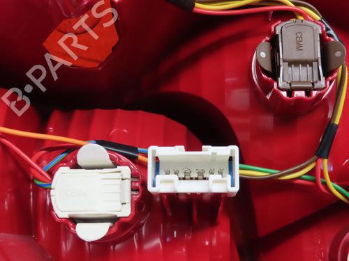 Used Right taillight PEUGEOT 407 (6D_) 1.6 HDi 110 (6D9HZC, 6D9HYC) (109 hp) 25905932