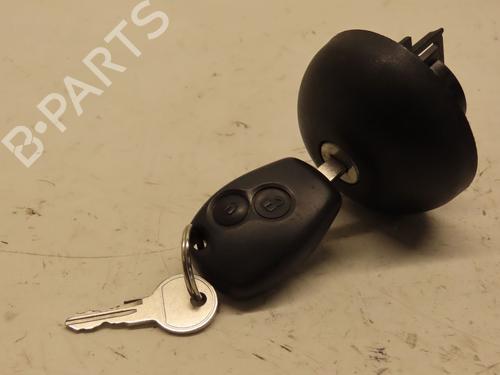 fuel-flap-renault-kangoo-grand-kangoo-ii-kw01_-2008-29345664 main image