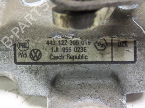 Used Front wipers mechanism VW GOLF IV (1J1) 1.9 TDI (130 hp) 29757800