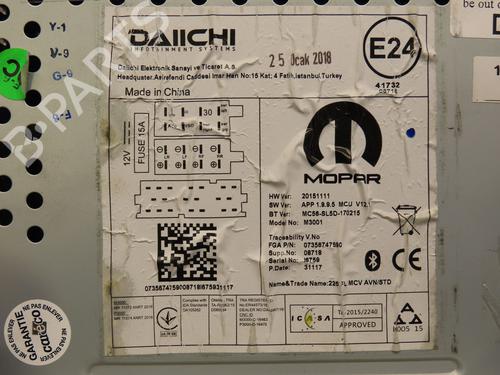 Used Radio DACIA SANDERO II TCe 90 (B8M1, B8MA, B8AC) (90 hp) 10310275