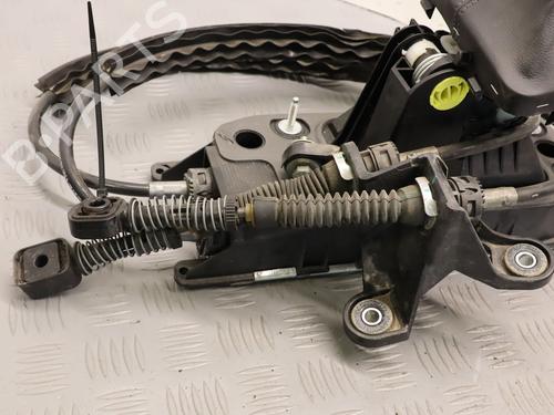 gear-lever-seat-leon-st-5f8-2012-2013-2014-2015-2016-2017-2018-2019-2020-33031571 main image