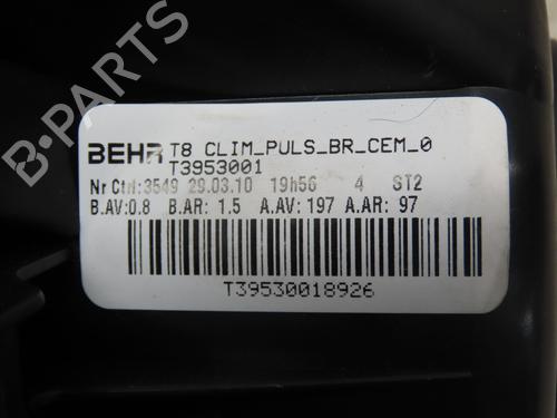 Used Heater blower motor PEUGEOT 3008 I MPV (0U_) 1.6 HDi (109 hp) 30629779