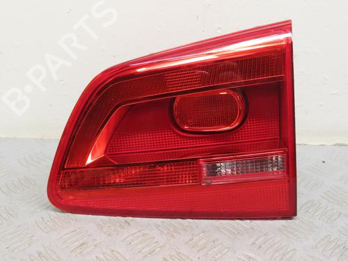 Right tailgate light VW TOURAN (1T3) 1.6 TDI (105 hp) 18076754