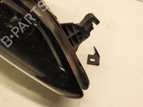 Used Left headlight RENAULT MEGANE IV Hatchback (B9A/M/N_) 1.2 TCe 130 (B9MR) (130 hp) 29380300