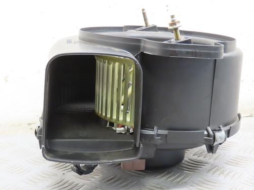 Heater blower motor PEUGEOT 106 II (1A_, 1C_) 1.0 i | BP24157615M62 