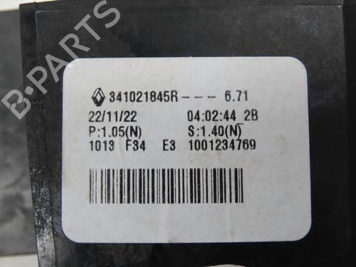 Used Gear lever RENAULT CAPTUR II (HF_) TCe 140 (HFN0) (140 hp) 28572446