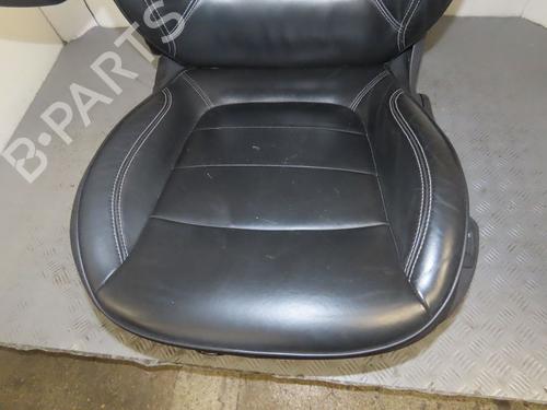 Used Left front seat RENAULT CAPTUR I (J5_, H5_) 1.5 dCi 110 (110 hp) 22997811