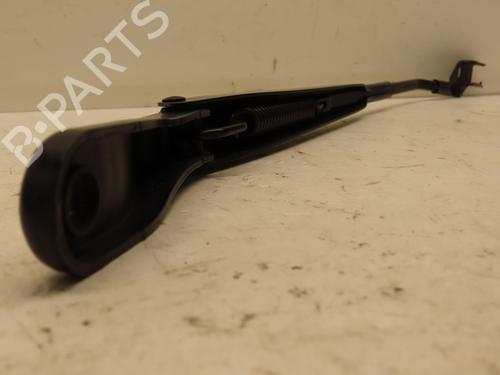 Used Front windshield wiper arm PEUGEOT 208 II (UB_, UP_, UW_, UJ_) 1.2 PureTech 75 (75 hp) 29319361