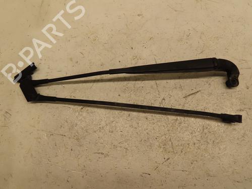 Used Front windshield wiper arm TOYOTA AYGO (_B4_) 1.0 (KGB40) (69 hp) 29442150