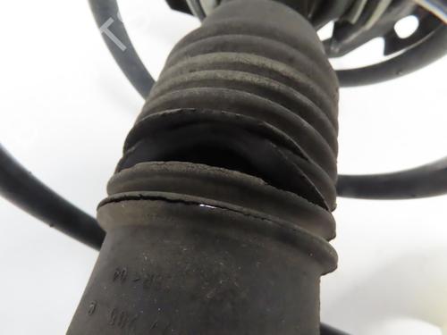 Used Right front shock absorber Right front shock absorber RENAULT CLIO III (BR0/1, CR0/1) 1.5 dCi (C/BR0G, C/BR1G) (68 hp) 33058697 33058697