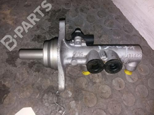 Used Brake master cylinder SEAT IBIZA IV (6J5, 6P1) 1.4 TSI (140 hp) 9377885
