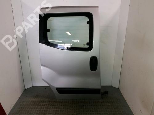 Porta scorrevole destra FIAT QUBO (225_) 1.3 D Multijet (225CXB1A, 225AXB1A, 225CXB11, 225AXB11,... (75 hp) 9388617