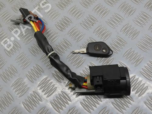 Used Ignition barrel PEUGEOT 106 II (1A_, 1C_) 1.1 i (60 hp) 21113316