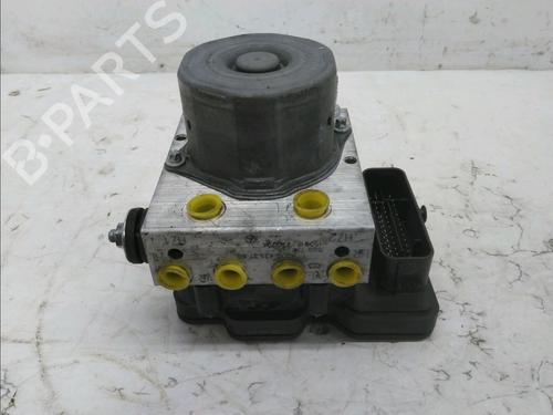 Used ABS pump MERCEDES-BENZ B-CLASS Sports Tourer (W246, W242) B 200 CDI / d (246.208) (136 hp) 17778393