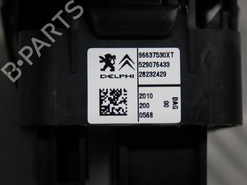 Left front window switch CITROËN C3 II (SC_) 1.4 HDi 70 (SC8HZC, SC8HR0, SC8HP4) | BP20243580I27 