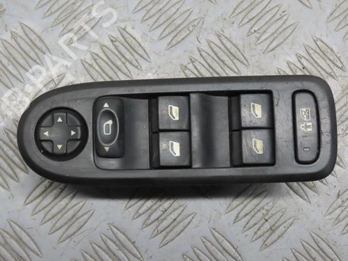 Used Left front window switch PEUGEOT 308 SW I (4E_, 4H_) 1.6 HDi (109 hp) 22997747