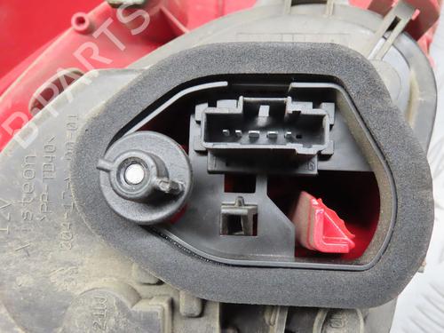 Fanale posteriore destro PEUGEOT 208 I (CA_, CC_) 1.4 HDi (68 hp) 31302259